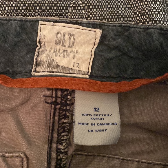 Women’s camouflage Old Navy Jeans Size 12 - Picture 2 of 3